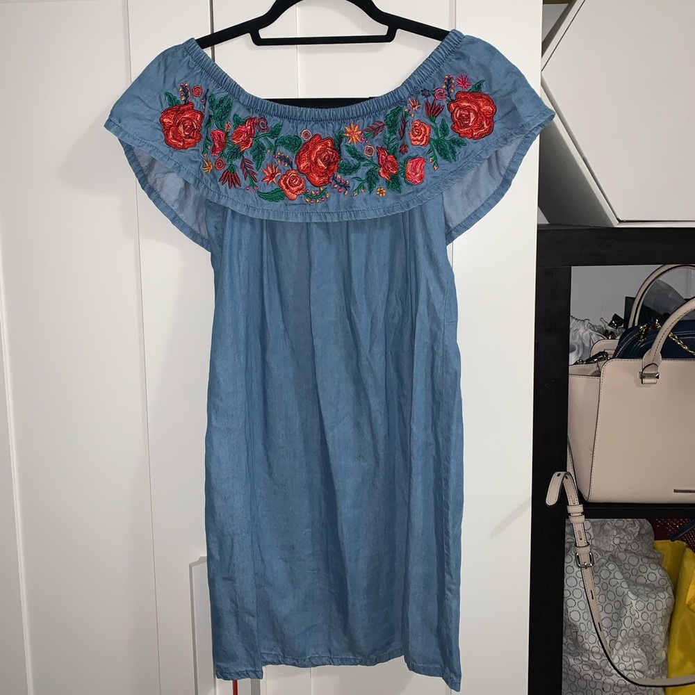 Used H&M blue Off the shoulder dress with flowers